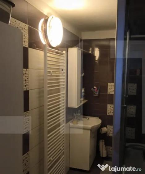 Casă cu 6 camere cu Teren 400 Mp în Central