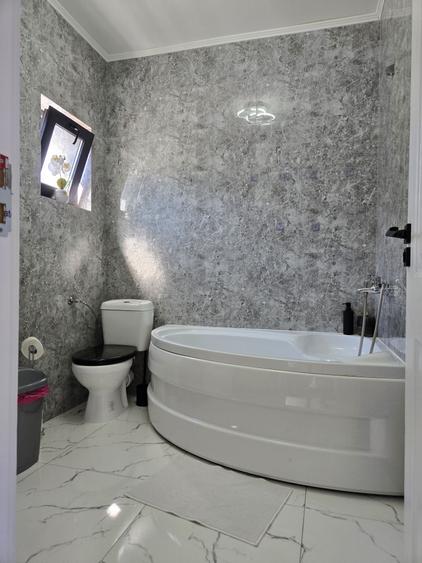 Casă cu 2 camere cu Teren 30 Mp în Central