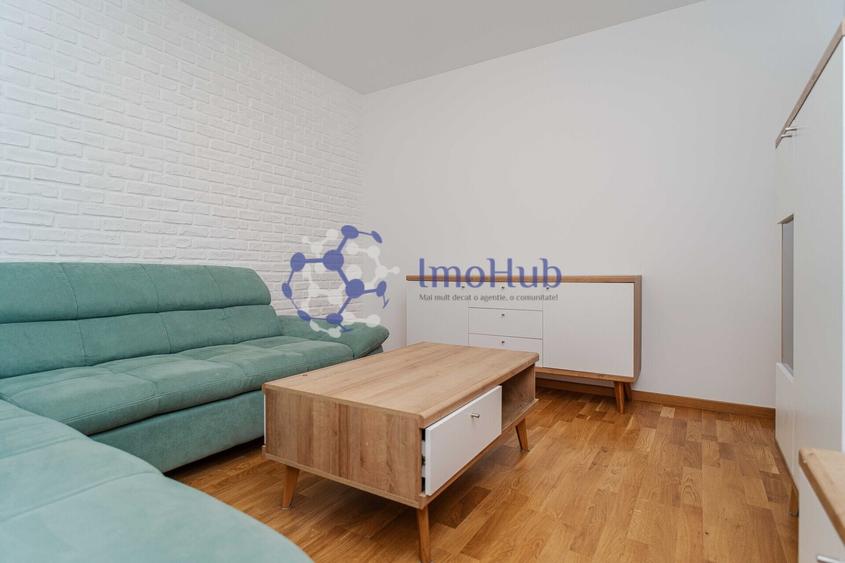 Apartament cu 3 camere decomandat, mobilat în Central