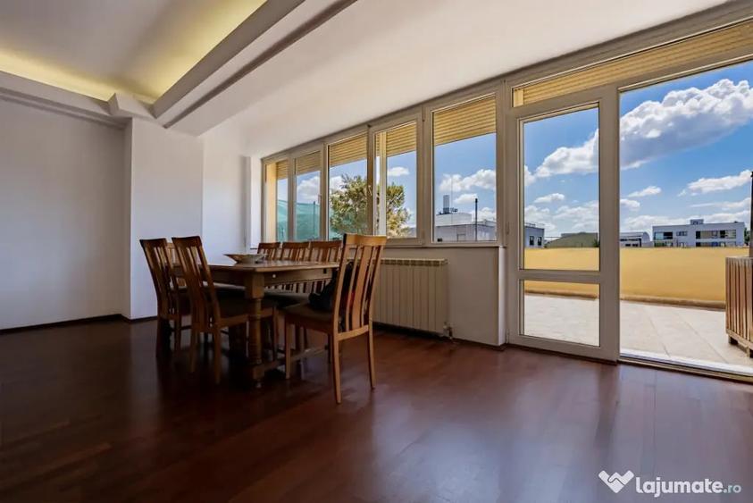 Apartament cu 4 camere decomandat în Dorobanți
