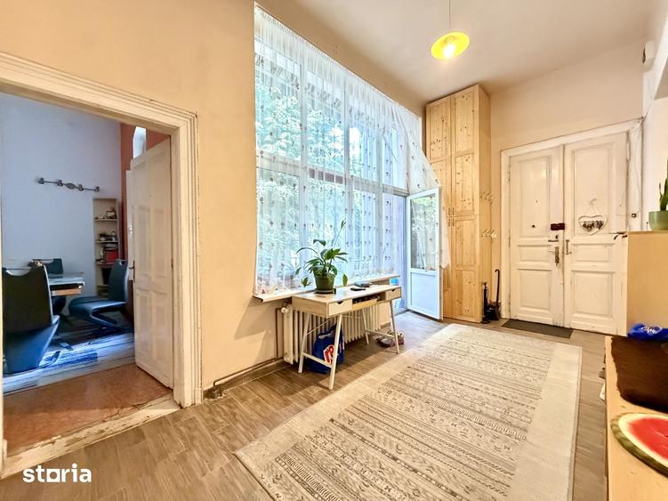 Casă cu 4 camere cu Teren 30 Mp în Elisabetin