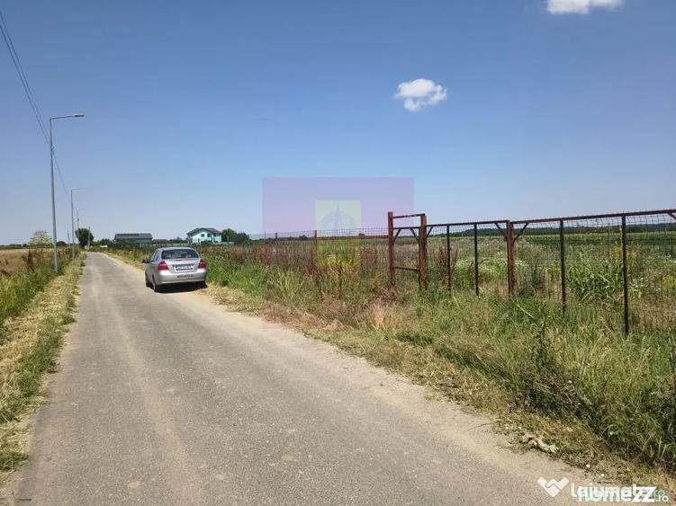 Teren în Copăceni