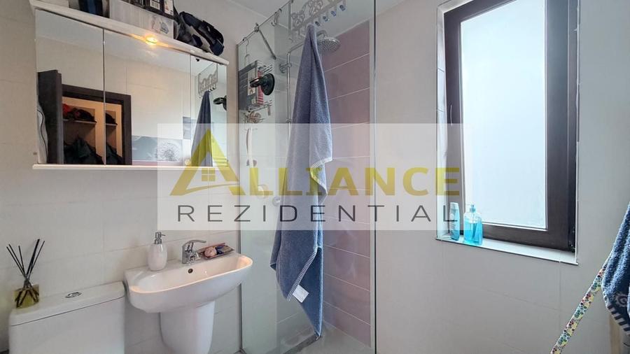 Casă individuală cu 4 camere cu Piscina în Berceni