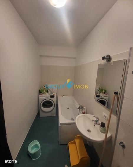 Apartament cu 2 camere decomandat în Milcov