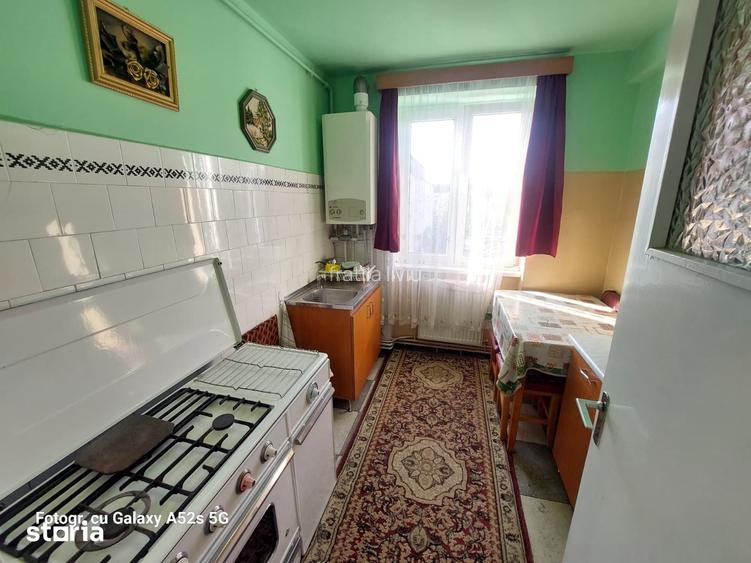 Apartament 2 camere Comision 0 % zona Cedonia, Sibiu, etaj 3/4.
