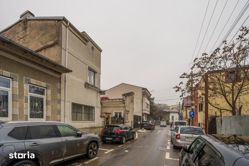 Casă cu 3 camere cu Teren 63 Mp în Parcul Carol
