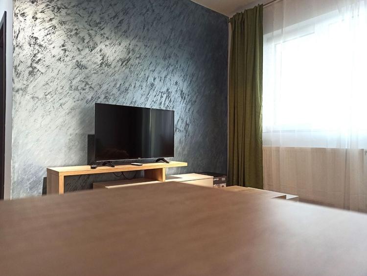 Apartament cu 2 camere semidecomandat, mobilat în Grozăvești