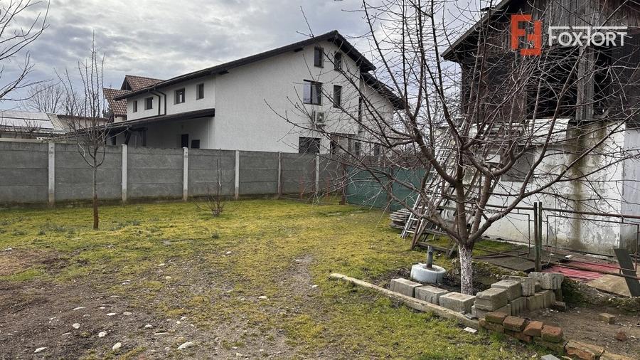 Casă individuală cu 6 camere cu Teren 1094 Mp în Moșnița Veche