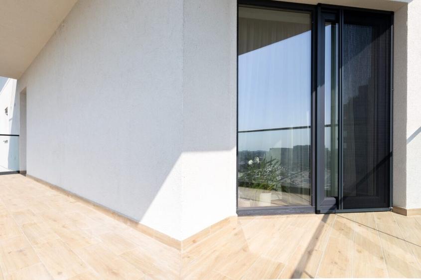 Apartament cu 3 camere decomandat, mobilat în 13 Septembrie
