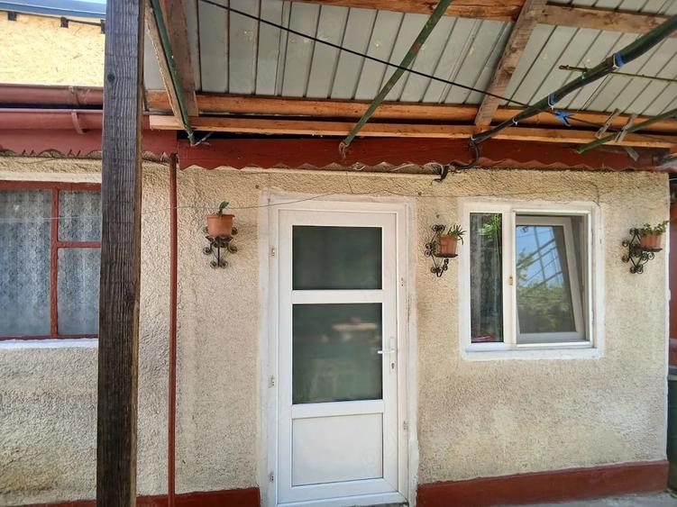 Casă cu 4 camere cu Teren 207 Mp în Central