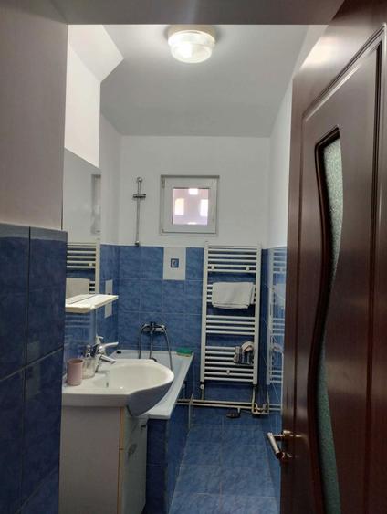 Apartament cu 2 camere semidecomandat în Micro 15