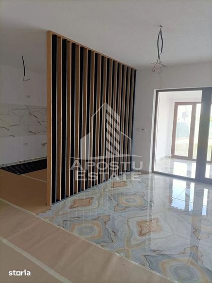 Casa de vanzare spatioasa, 5 camere si 3 bai, Giarmata, Comision 0 - 12