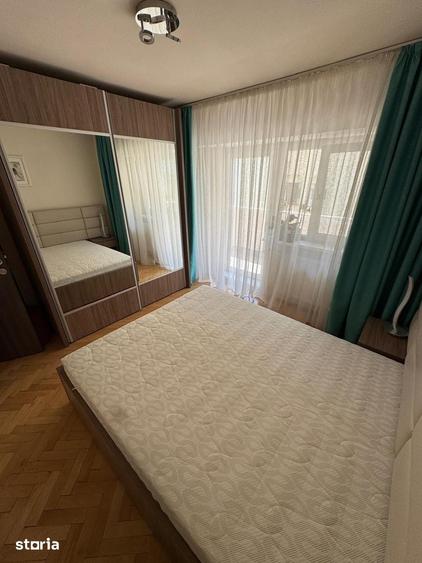 Apartament cu 2 camere decomandat în Micro 11