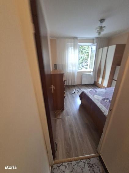 Apartament cu 2 camere decomandat în Drumul Taberei