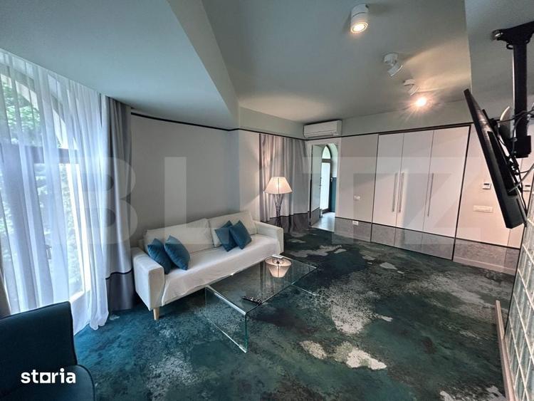 Apartament cu 5 camere în Central