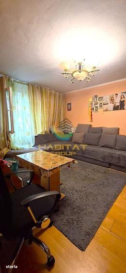 Apartament cu 3 camere semidecomandat în Central