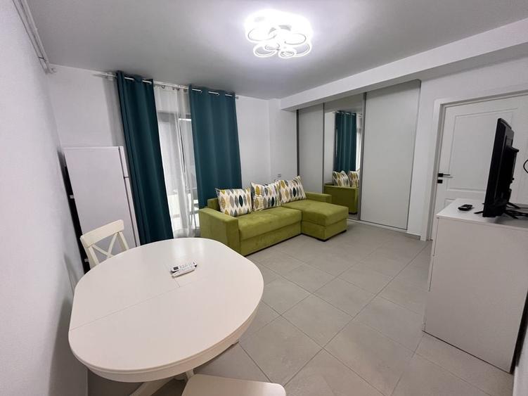 Apartament cu 2 camere semidecomandat în Nord