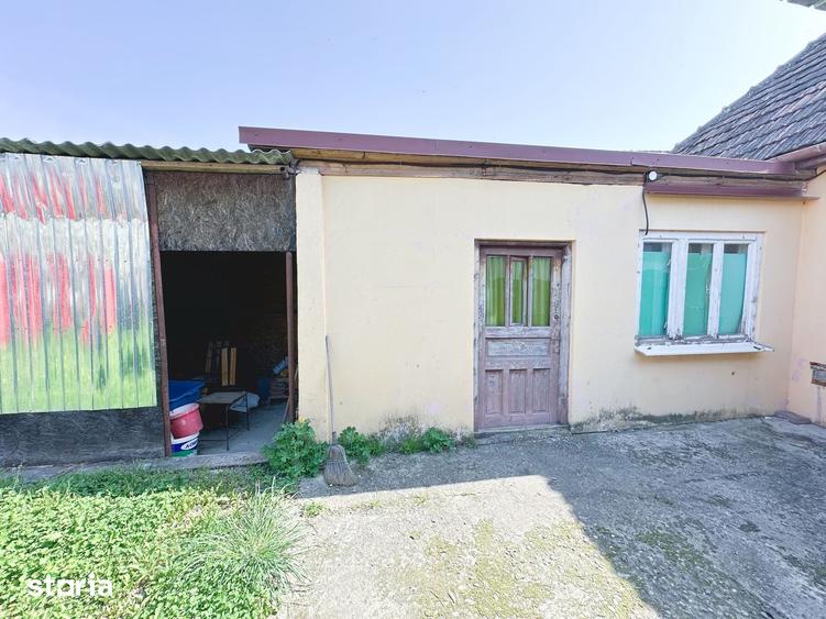 Casă cu 3 camere cu Teren 700 Mp în Adămuș