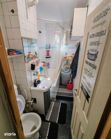 Apartament cu 2 camere semidecomandat în Calea București