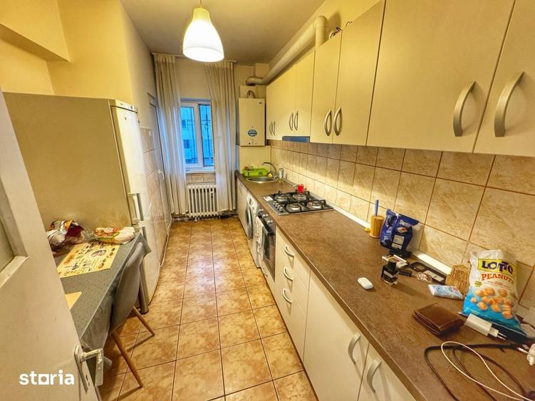 Apartament cu 2 camere decomandat în Valea Aurie