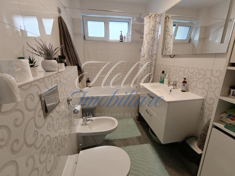 Apartament cu 3 camere decomandat, mobilat în Florești