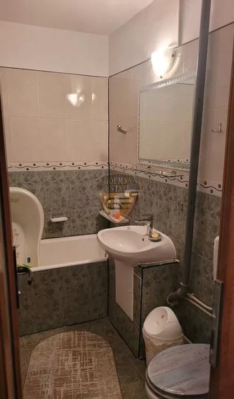 Apartament cu 3 camere decomandat, mobilat în Tomis Nord