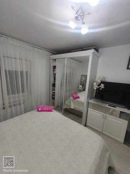 Apartament cu 2 camere decomandat în Siret