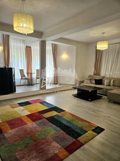 Casă individuală cu 5 camere cu Canalizare în Mamaia-Sat