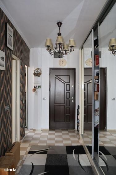 Apartament cu 4 camere în Baciu