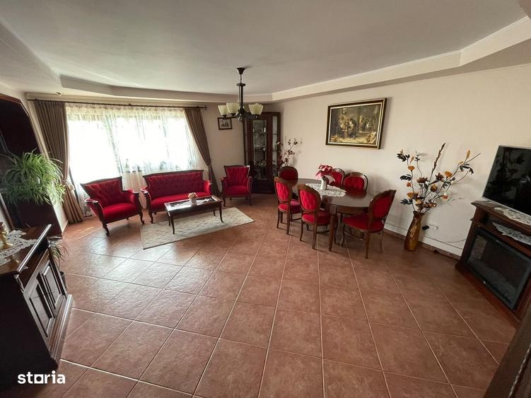 Casă cu 4 camere în Miroslava