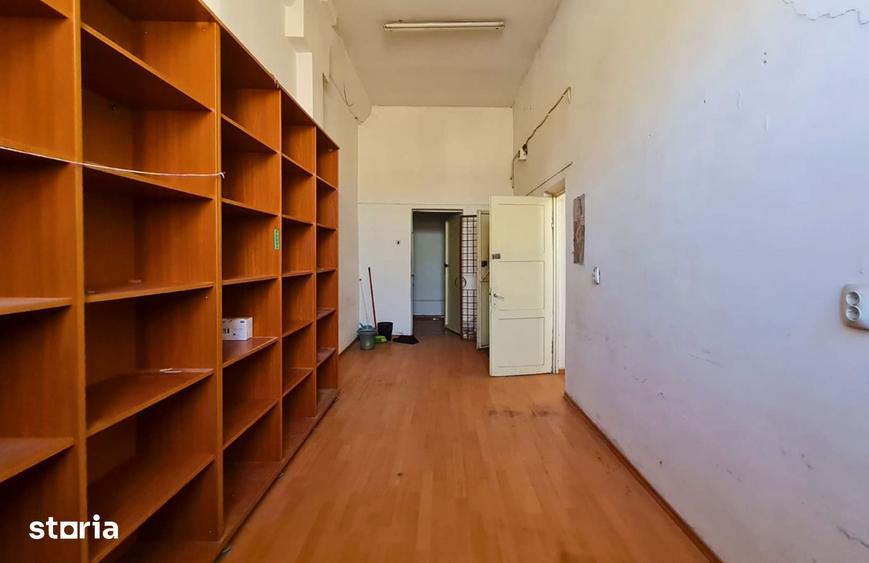 Spațiu comercial, de 40 mp, în Vest