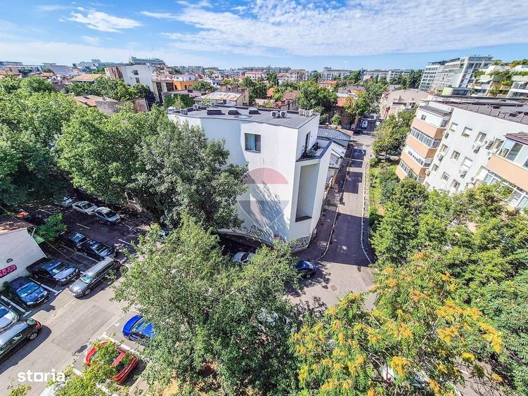 Apartament cu 2 camere decomandat în Titulescu