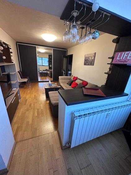 Apartament cu 2 camere semidecomandat în Moșilor