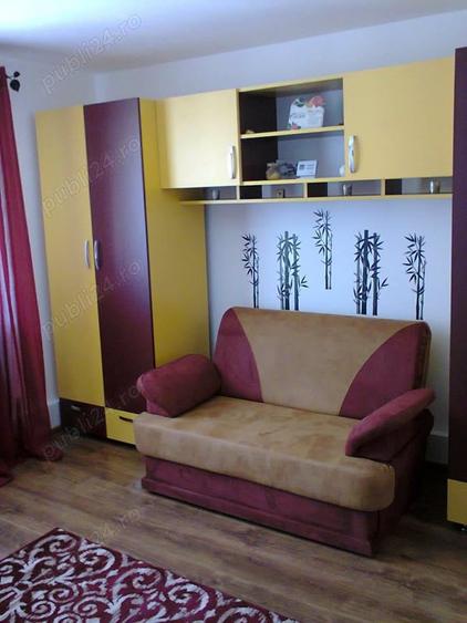 Apartament cu 2 camere decomandat în Sinaia