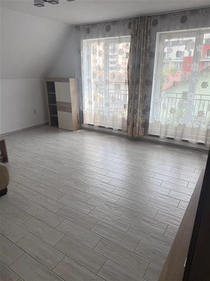 ichiriere studio , Strada Christian Pomarius nr. 7 din Brașov (zona Tractor - 17