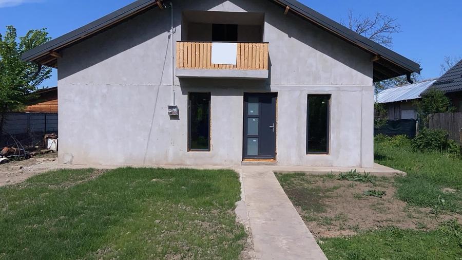 Casă individuală cu 2 camere cu Canalizare în Berceni