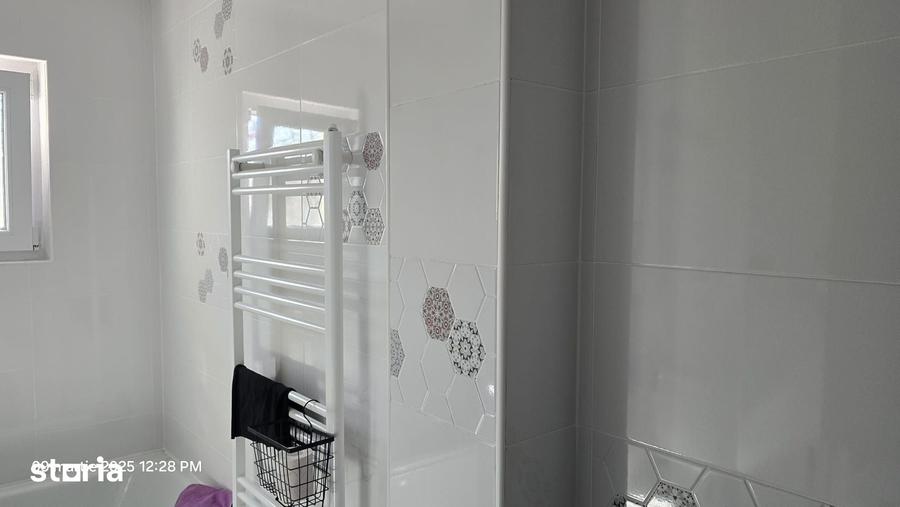 Apartament cu 2 camere semidecomandat în Primăverii