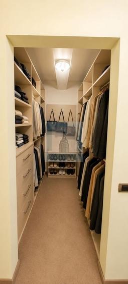 Apartament cu 2 camere decomandat, mobilat în Tractorul