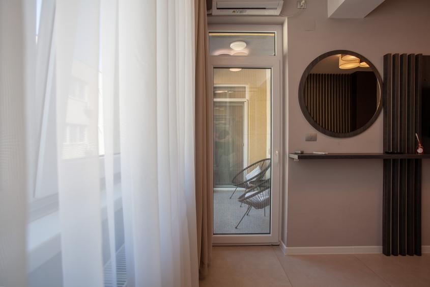 Apartament 2 camere - Mamaia Nord - vedere laterala la mare, mobilat - 13
