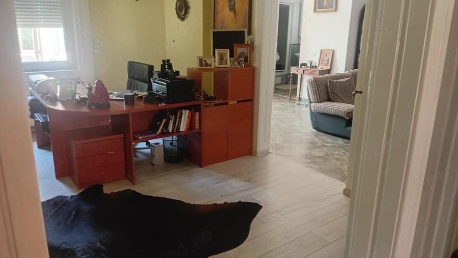 Casă cu 6 camere cu Teren 508 Mp în Bujac