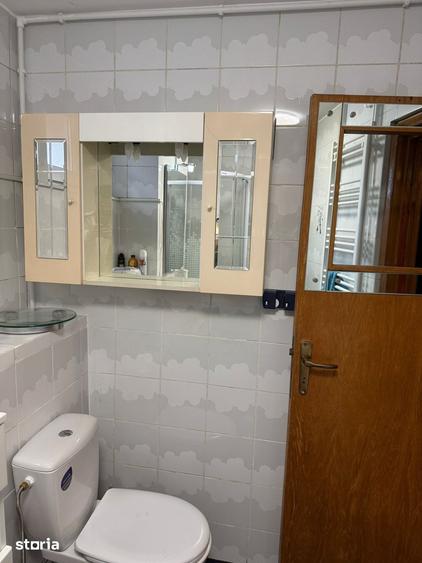 Apartament cu 3 camere în Aviatorilor