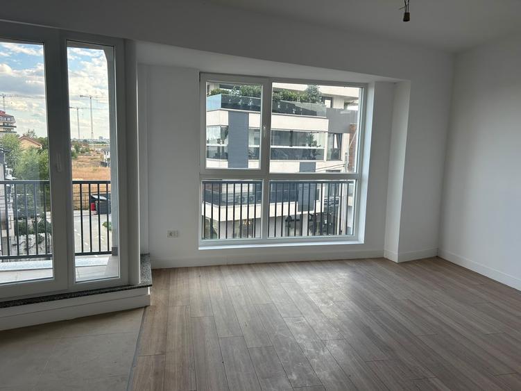 Apartament cu 2 camere decomandat în Pipera