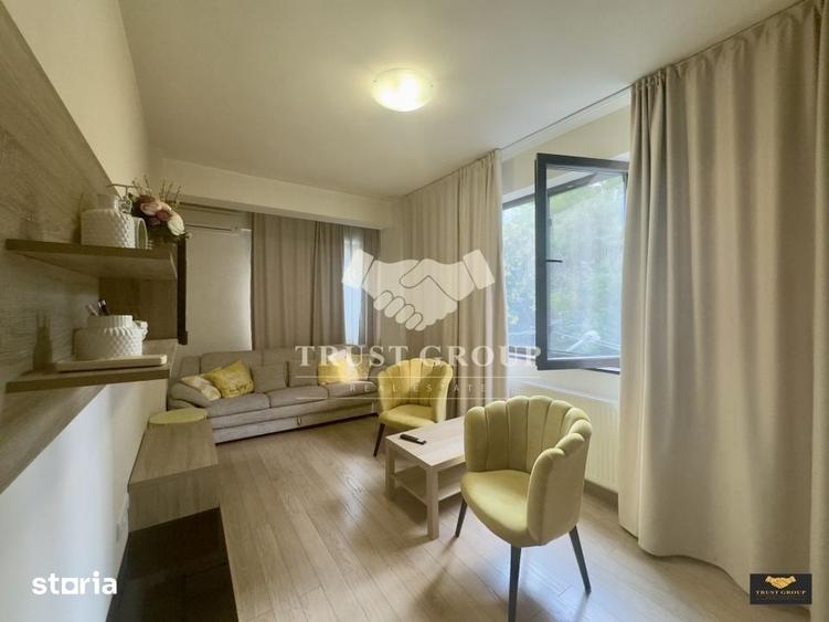 Apartament cu 3 camere decomandat în Grivița
