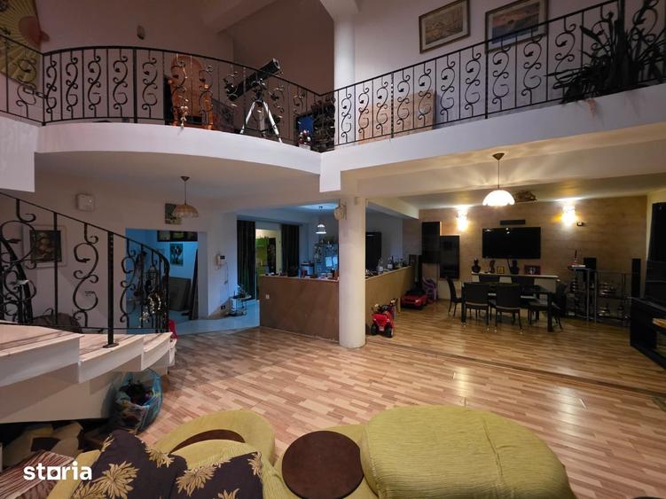 Casă cu 4 camere cu Teren 400 Mp în Sud