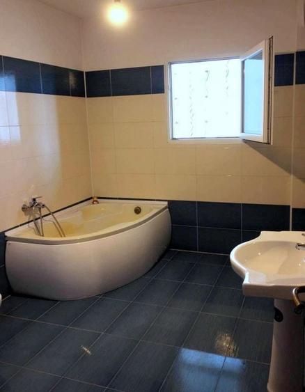 De vanzare apartament cu 3 camere, General, etaj 5/5 cu l... - 2