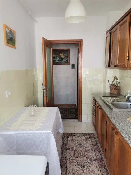 Apartament cu 2 camere decomandat în Ultracentral