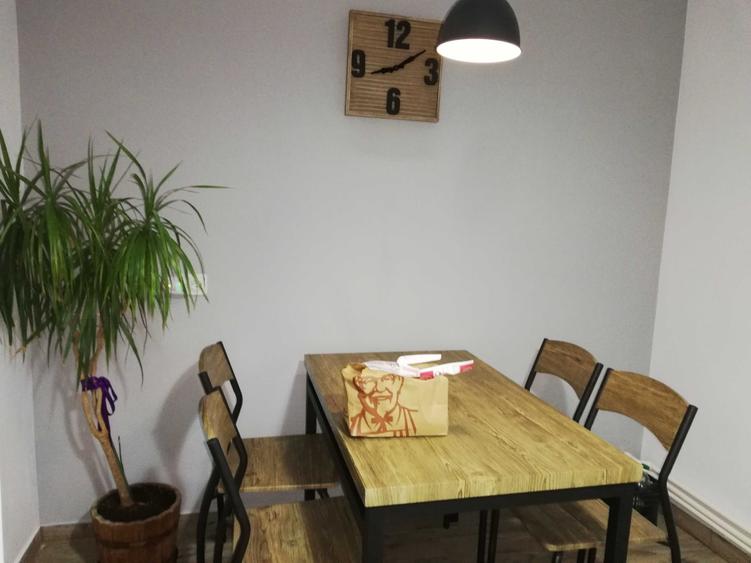 Apartament cu 2 camere semidecomandat în Corbu Nou