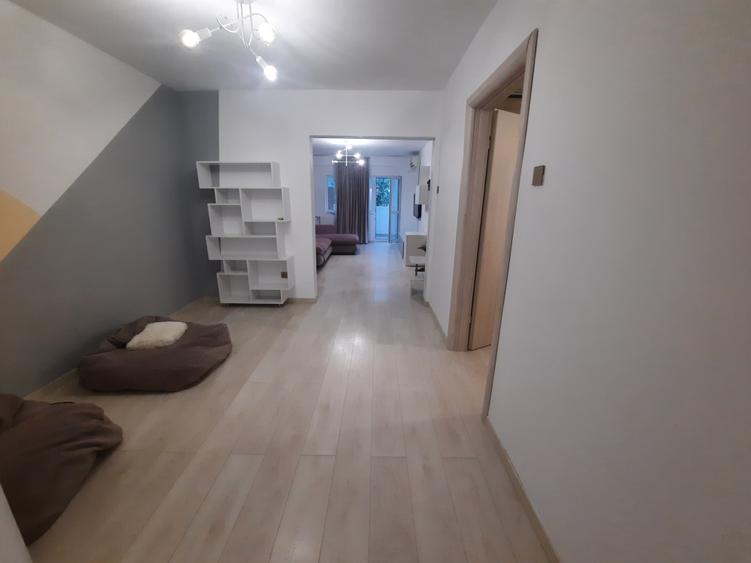 INCHIRIERE 3 CAM 13 SEPTEMBRIE- GRAND HOTEL MARRIOTT - 1
