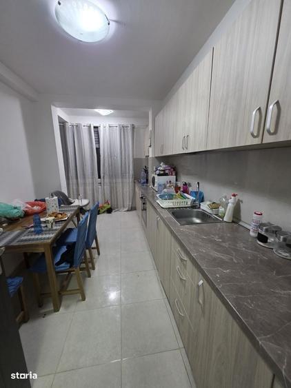Apartament cu 3 camere decomandat în 1 Decembrie 1918