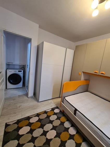 Apartament cu 2 camere semidecomandat în Astra